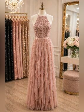 CLEARANCE Blush Lace & Tulle Maxi Dress – Size Small